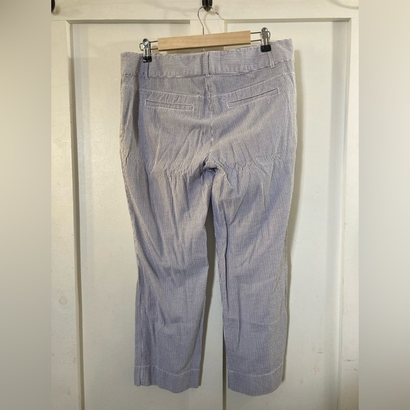 Loft Marisa 10 blue and white pinstriped pants three button waist 100% cotton - Picture 4 of 7